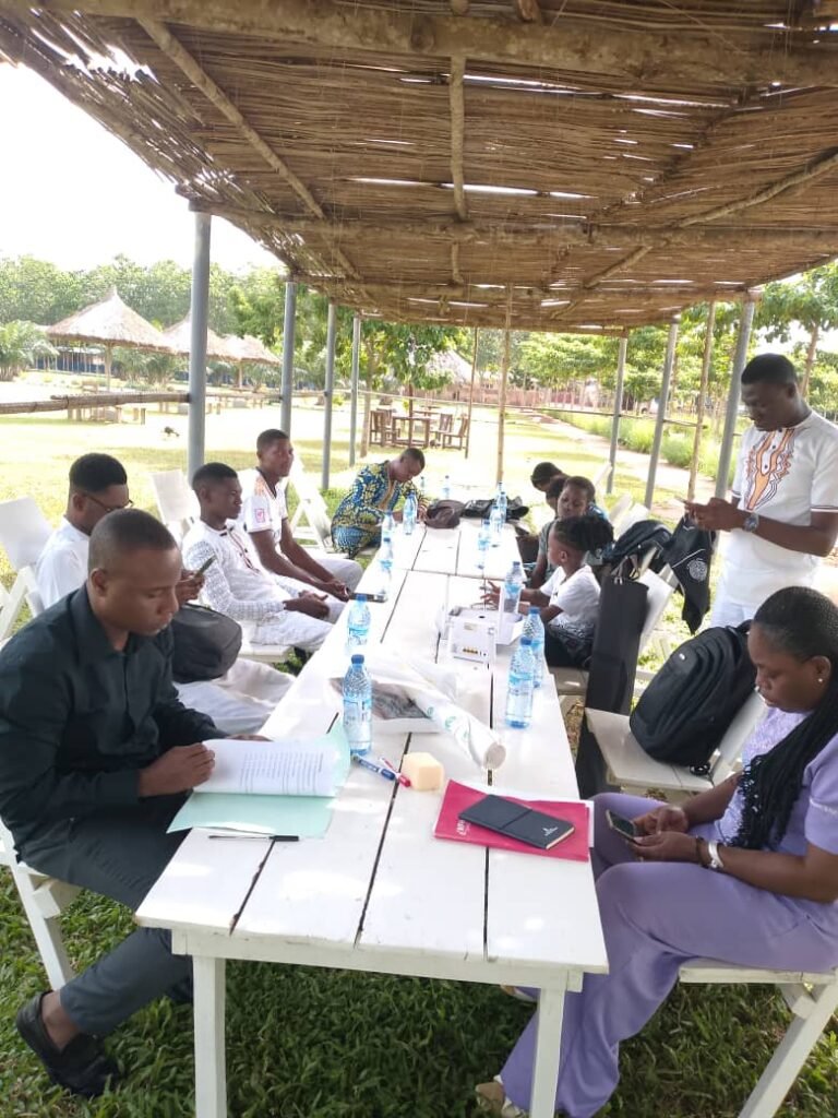 Association Béninoise des Hémophiles | ABH | Traitement Pour Tous ! - Formation CANVA pour la sensibilisation digitale – Commission des Jeunes de l’ABH Association Béninoise des Hémophiles | ABH | Traitement Pour Tous ! - Formation CANVA pour la sensibilisation digitale – Commission des Jeunes de l’ABH