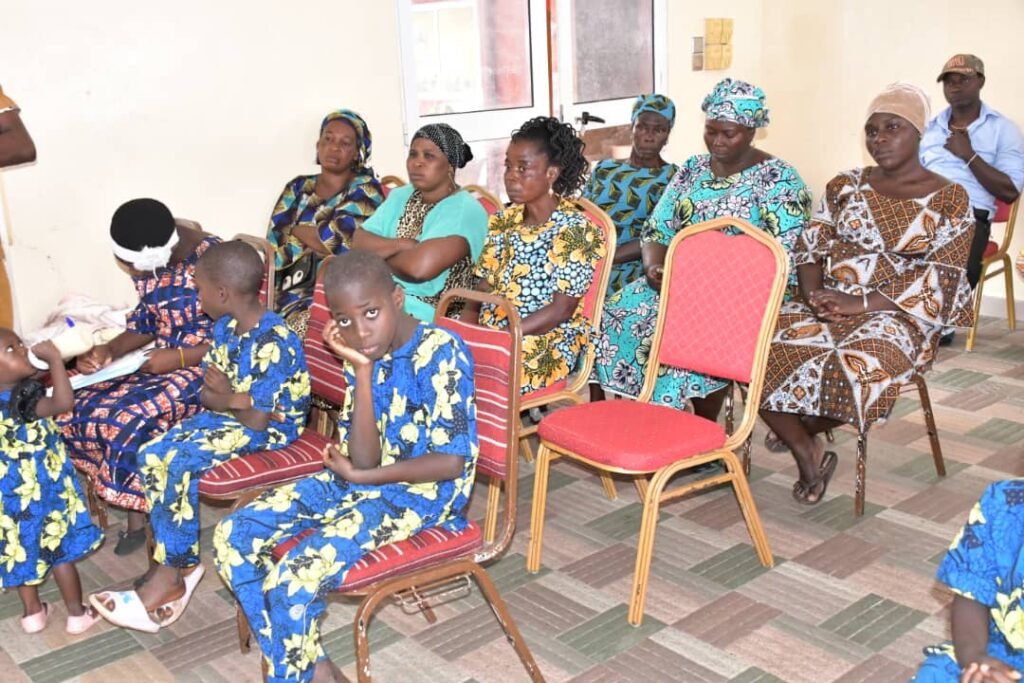 Association Béninoise des Hémophiles | ABH | Traitement Pour Tous ! - Sensibilisation sur l’hémophilie à Porto-Novo – Jumelage ABH – AFH Association Béninoise des Hémophiles | ABH | Traitement Pour Tous ! - Sensibilisation sur l’hémophilie à Porto-Novo – Jumelage ABH – AFH