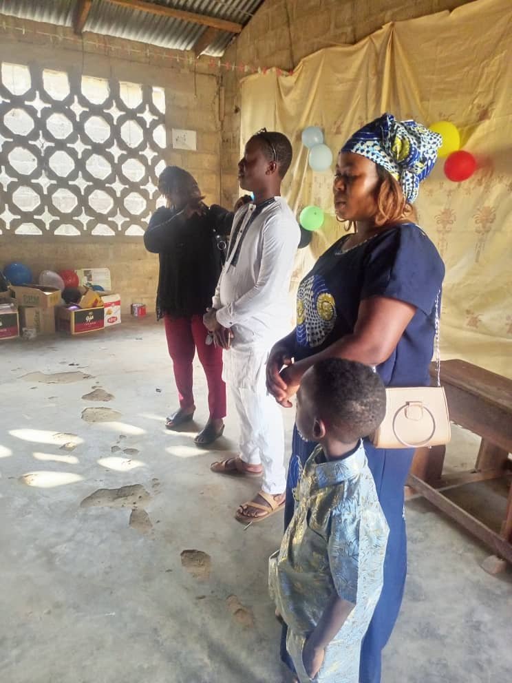 Association Béninoise des Hémophiles | ABH | Traitement Pour Tous ! - Sensibilisation sur l’hémophilie au complexe scolaire Association Béninoise des Hémophiles | ABH | Traitement Pour Tous ! - Sensibilisation sur l’hémophilie au complexe scolaire