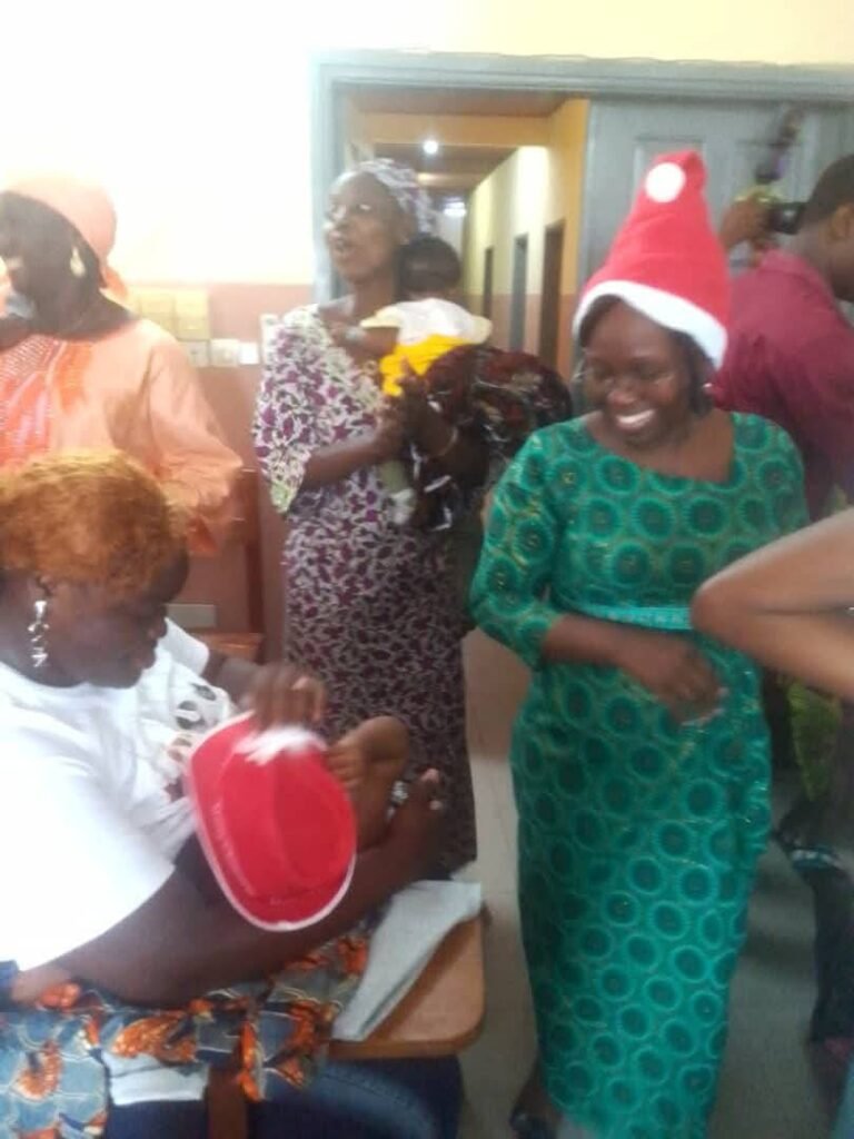 Association Béninoise des Hémophiles | ABH | Traitement Pour Tous ! - Partage de la célébration de Noël avec les personnes hémophiles au Bénin Association Béninoise des Hémophiles | ABH | Traitement Pour Tous ! - Partage de la célébration de Noël avec les personnes hémophiles au Bénin