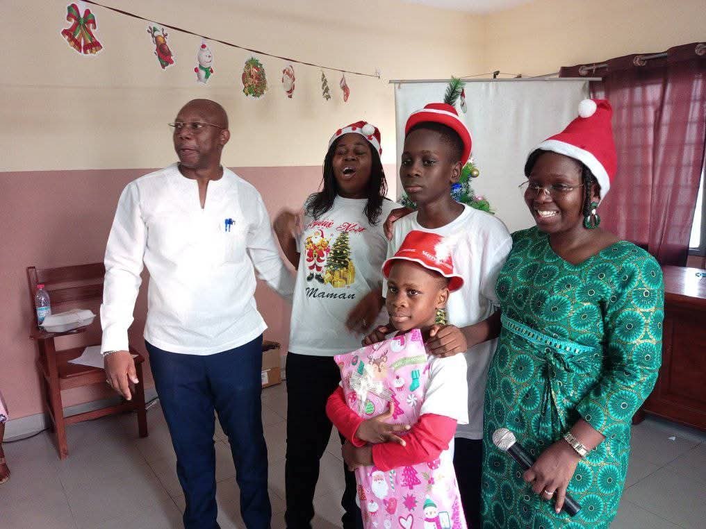 Association Béninoise des Hémophiles | ABH | Traitement Pour Tous ! - Partage de la célébration de Noël avec les personnes hémophiles au Bénin Association Béninoise des Hémophiles | ABH | Traitement Pour Tous ! - Partage de la célébration de Noël avec les personnes hémophiles au Bénin