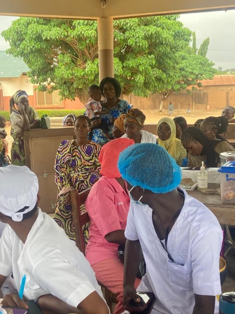 Association Béninoise des Hémophiles | ABH | Traitement Pour Tous ! - Sensibilisation sur l’hémophilie à Bannikanni – Journée mondiale de l’hémophilie Association Béninoise des Hémophiles | ABH | Traitement Pour Tous ! - Sensibilisation sur l’hémophilie à Bannikanni – Journée mondiale de l’hémophilie